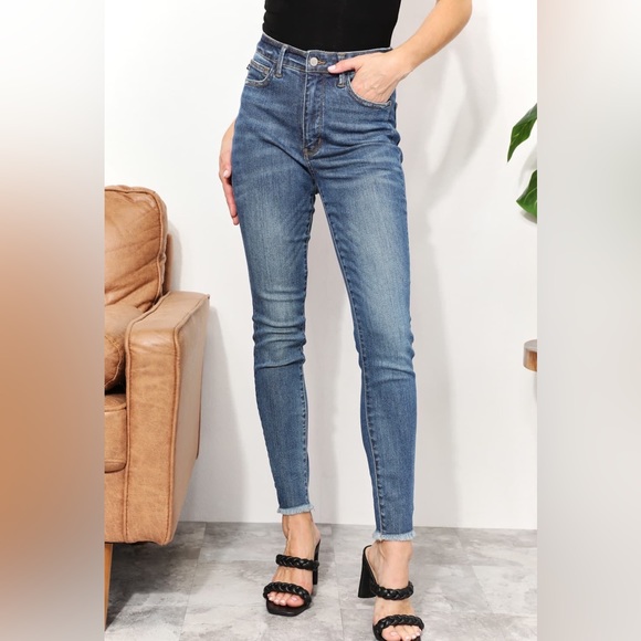 Judy Blue Medium Wash Tummy Control  Fray Hem High Waist Shorts